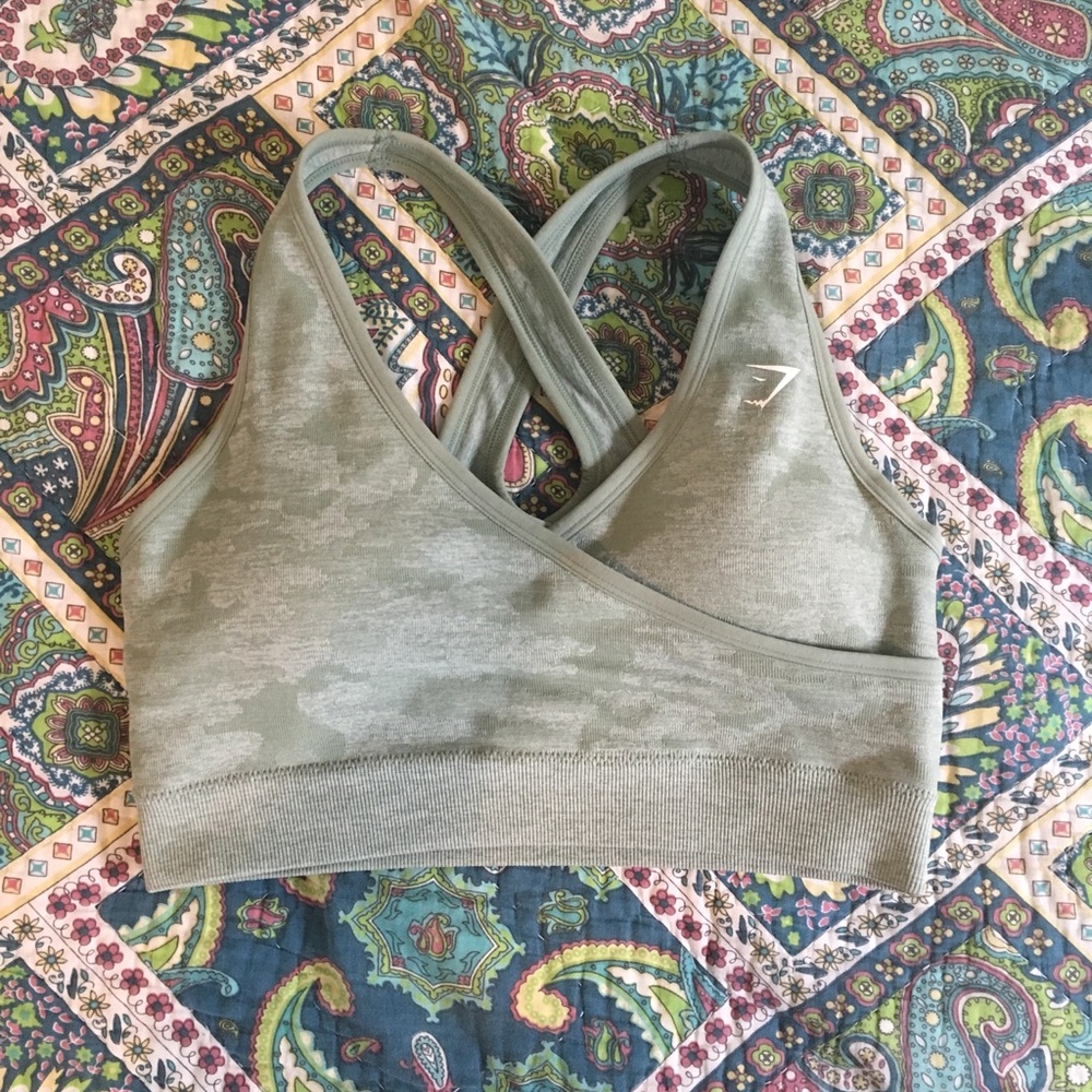 Gymshark camo bra